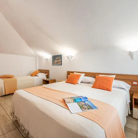Bed And Breakfast Dorgali Couette-café Dorgali