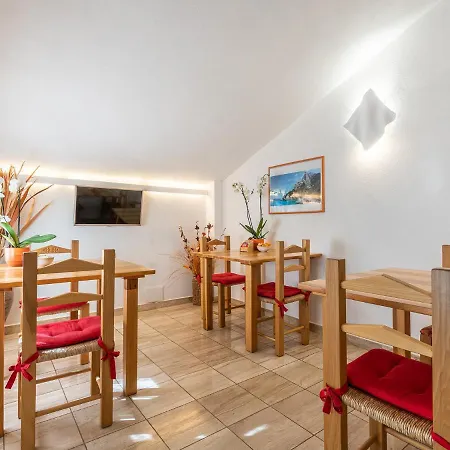 Nocleg ze śniadaniem Bed And Breakfast Dorgali