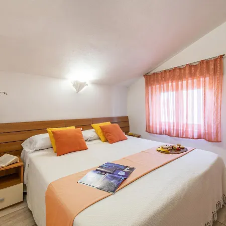 Bed And Breakfast Dorgali Couette-café 3*