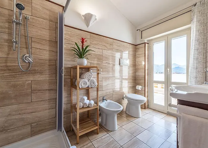 Bed And Breakfast Dorgali ベッド・アンド・ブレックファスト 3*