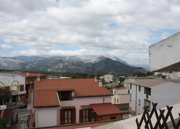 ベッド・アンド・ブレックファスト Bed And Breakfast Dorgali ドルガーリ