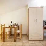 فندق مبيت وإفطار Bed And Breakfast Dorgali