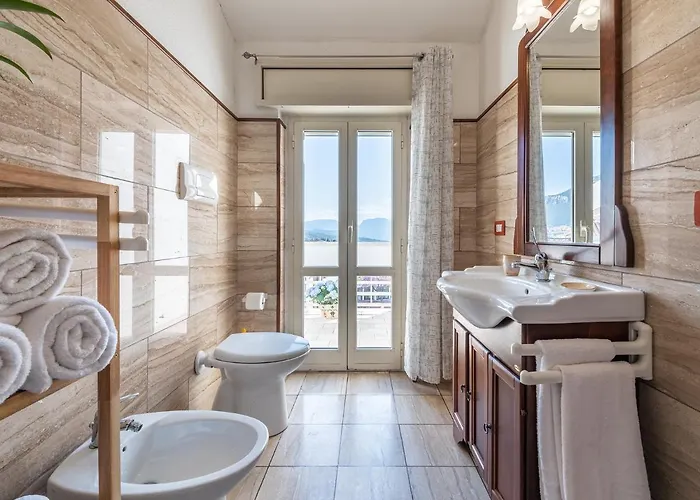 فندق مبيت وإفطار Bed And Breakfast Dorgali دورغالي